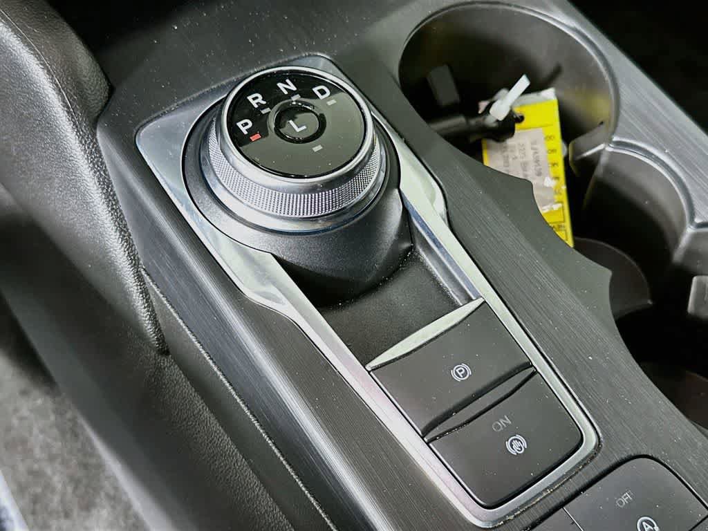 Certified 2025 Ford Escape Active AWD/4WD image 19