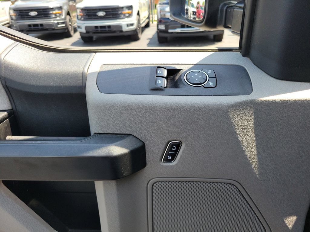 Certified 2019 Ford F350 XL w/ STX Appearance Package AWD/4WD image 16