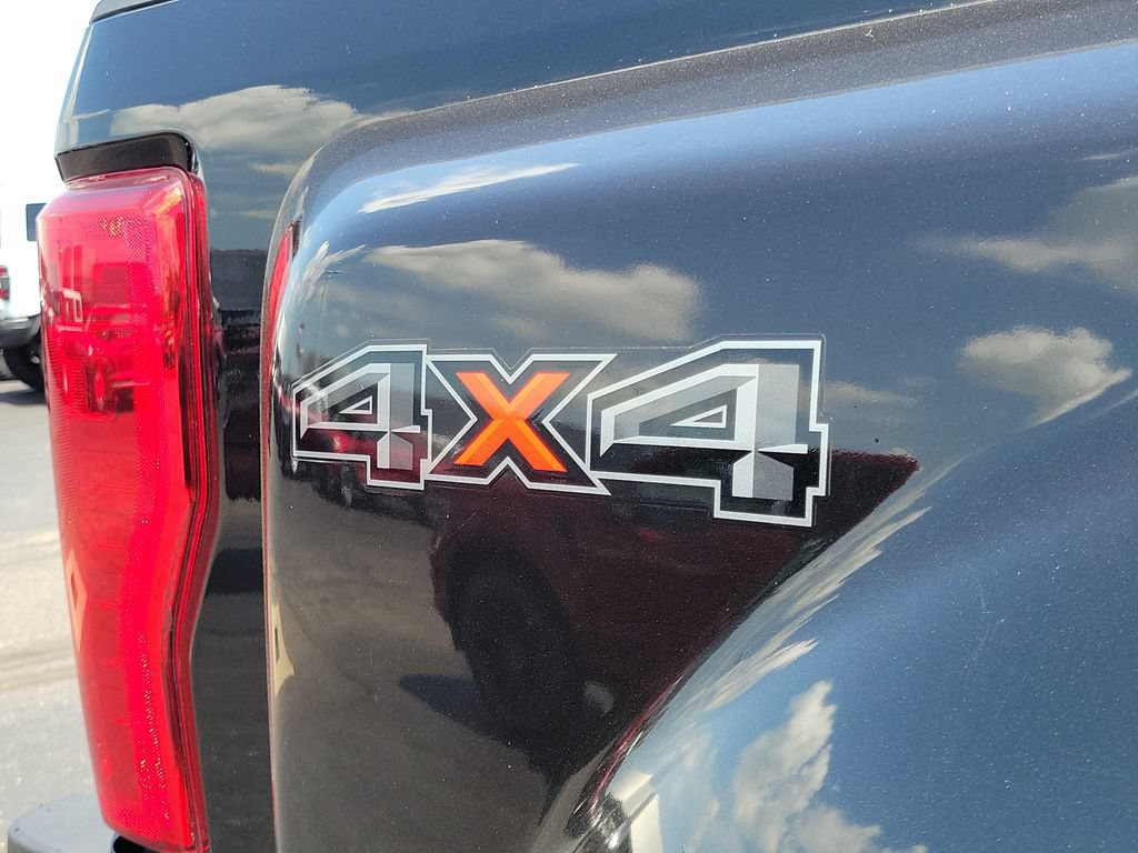 Certified 2019 Ford F350 XL w/ STX Appearance Package AWD/4WD image 11