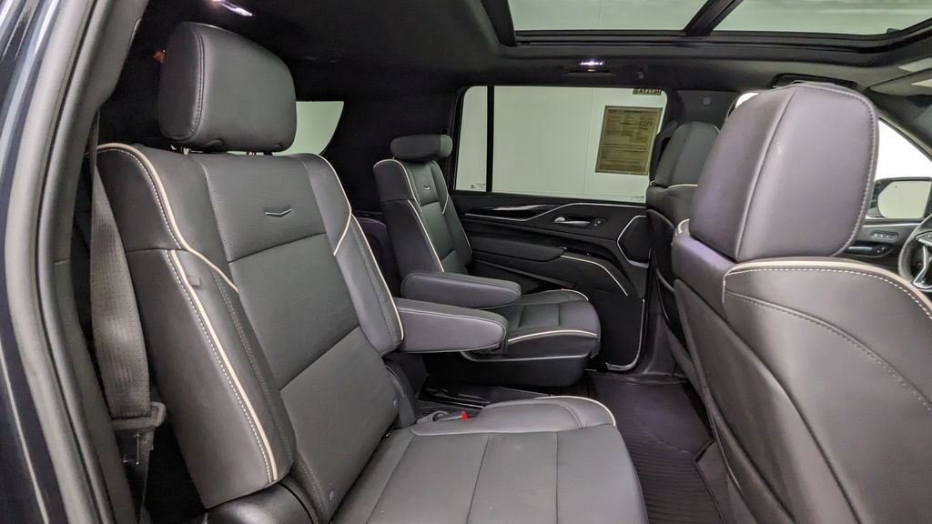 Used 2024 Cadillac Escalade ESV Sport w/ Touring Package AWD/4WD image 43