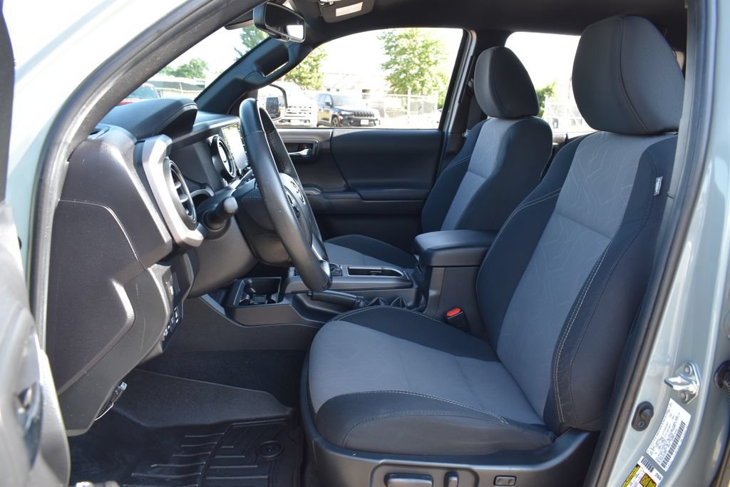 Used 2023 Toyota Tacoma TRD Sport AWD/4WD image 26