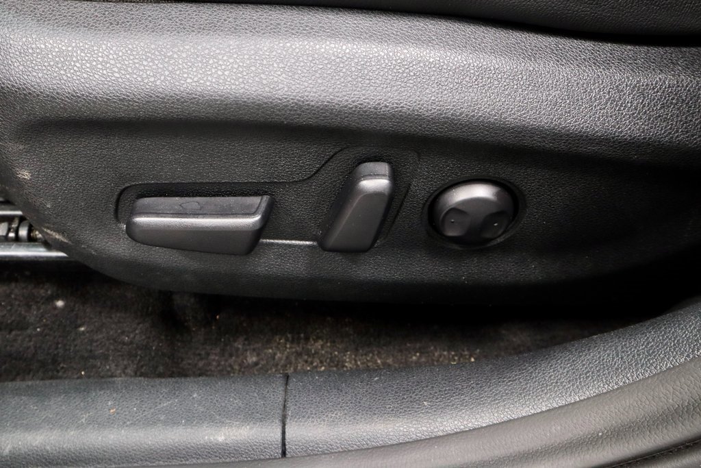 Used 2022 Kia Niro EX w/ Cold Weather Package image 25