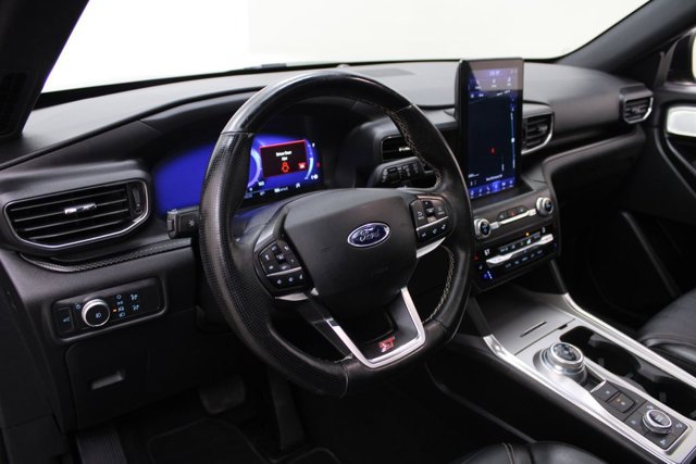 Certified 2020 Ford Explorer ST w/ Premium Technology Package AWD/4WD image 10