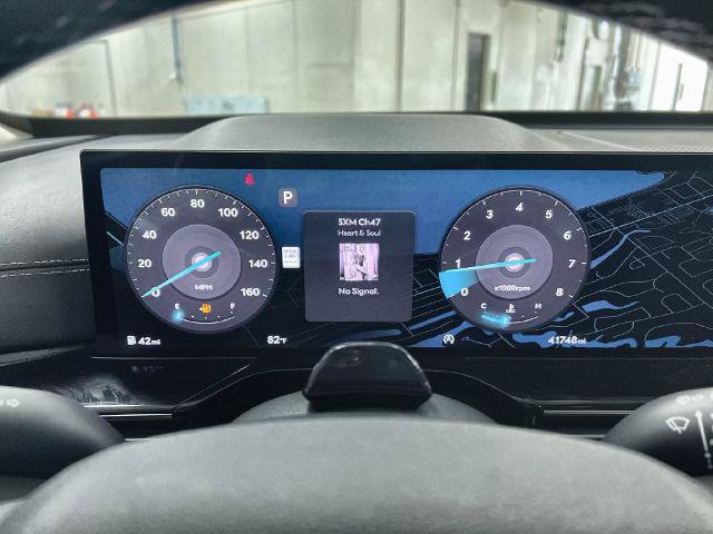 Used 2025 Genesis GV80 2.5T Standard AWD/4WD image 16