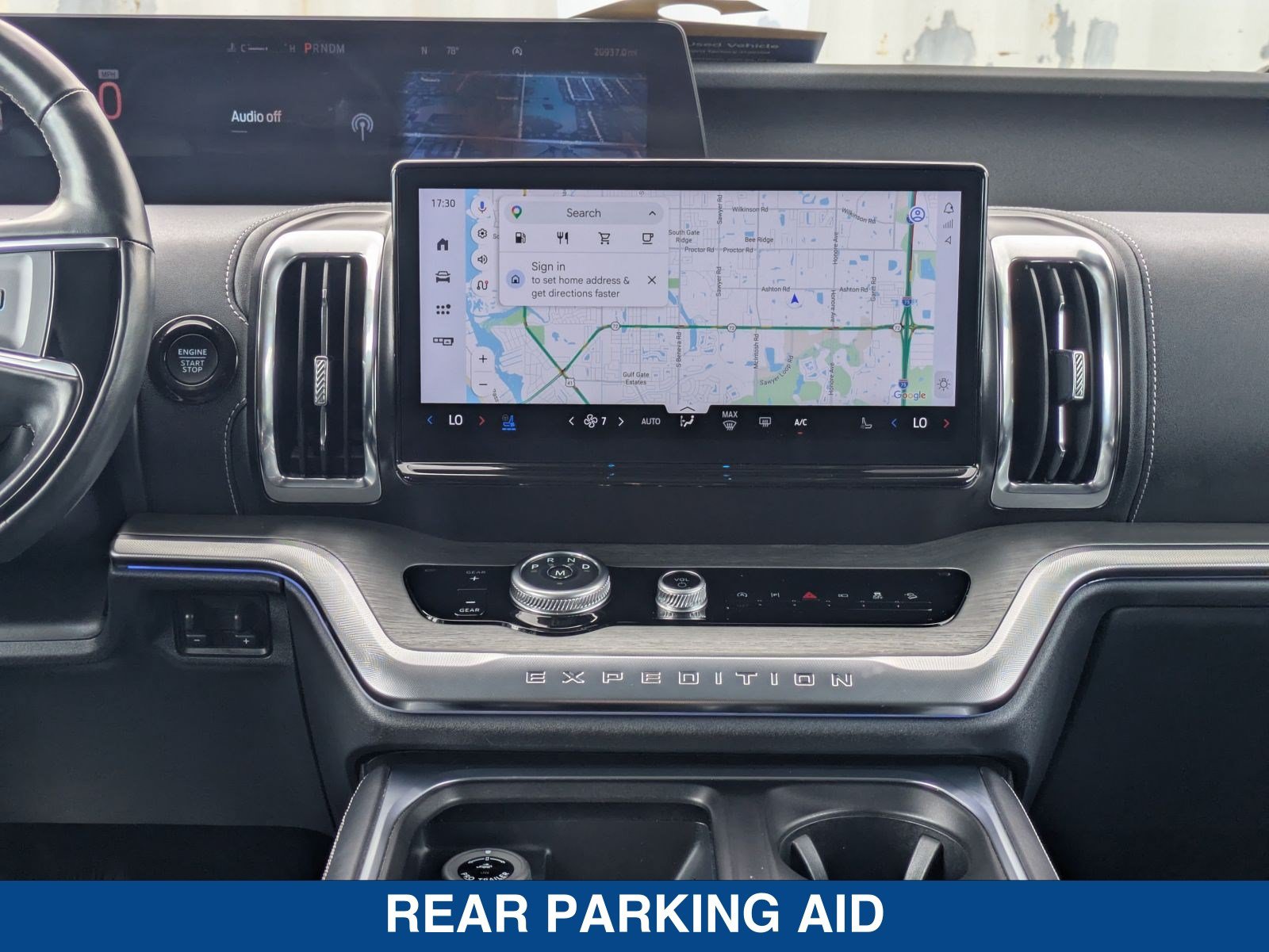 Certified 2025 Ford Expedition Platinum w/ Driver's Package AWD/4WD image 22