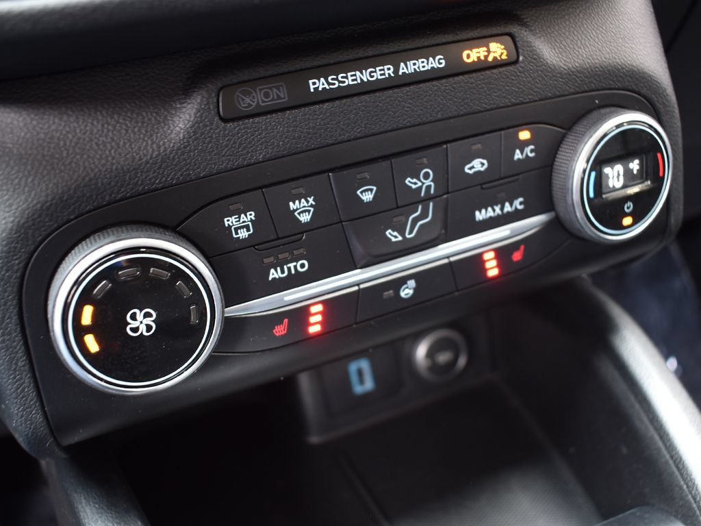 Certified 2020 Ford Escape SEL FWD image 17