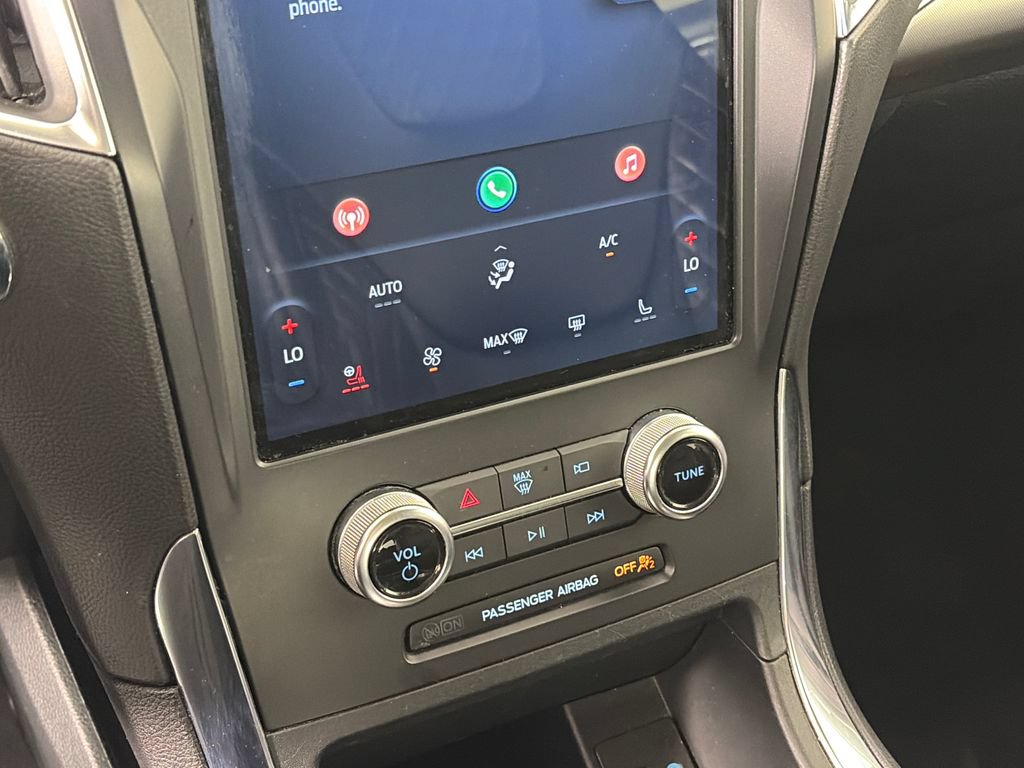 Certified 2024 Ford Edge Titanium AWD/4WD image 20