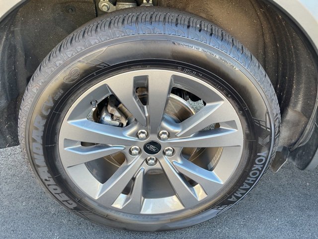 Certified 2021 Ford Explorer XLT w/ Equipment Group 202A image 13