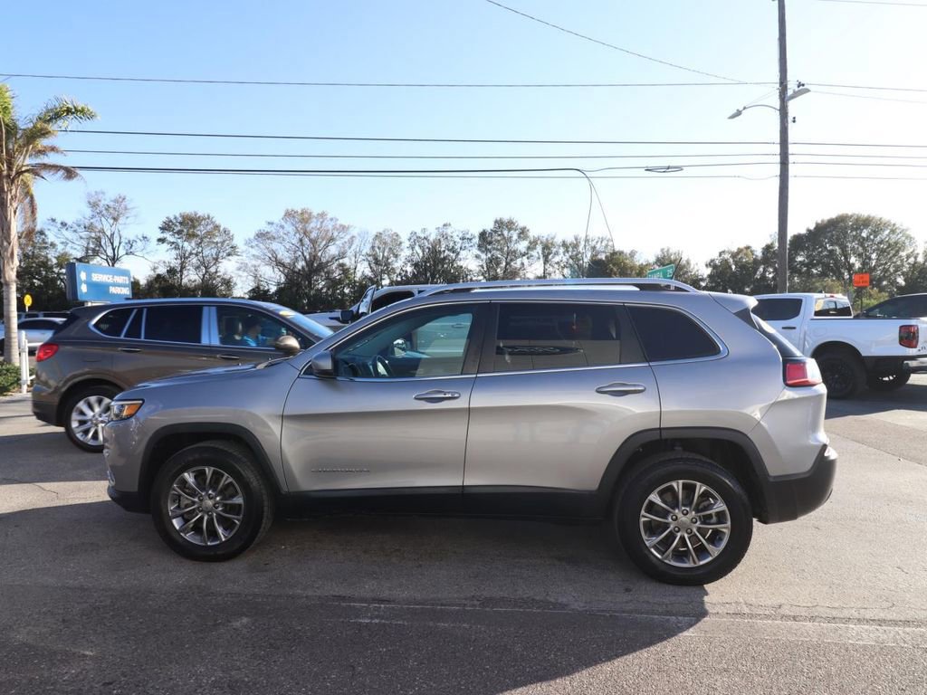 Used 2020 Jeep Cherokee Latitude Plus w/ Cold Weather Group image 2