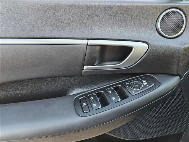 Used 2025 Hyundai Sonata SEL image 9