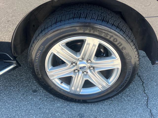 Certified 2019 Ford Expedition XLT w/ Equipment Group 202A AWD/4WD image 21