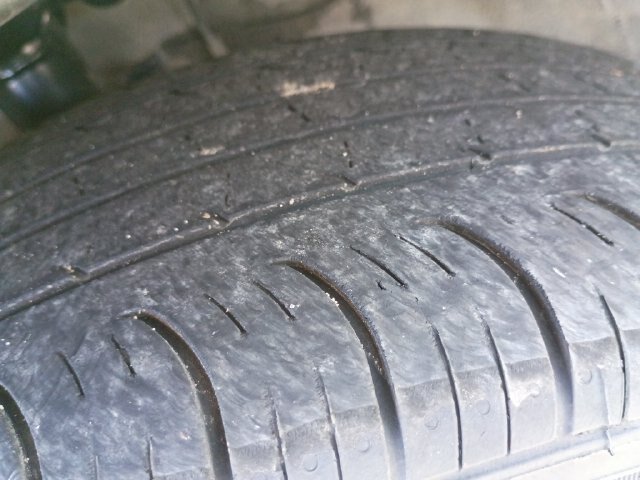 Used 2025 Hyundai Venue SEL FWD image 27