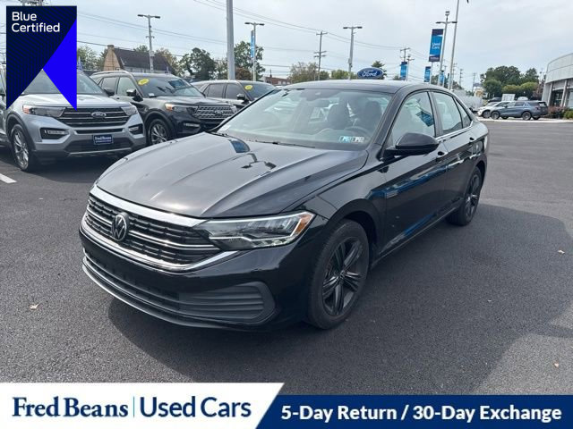 Used 2022 Volkswagen Jetta SE