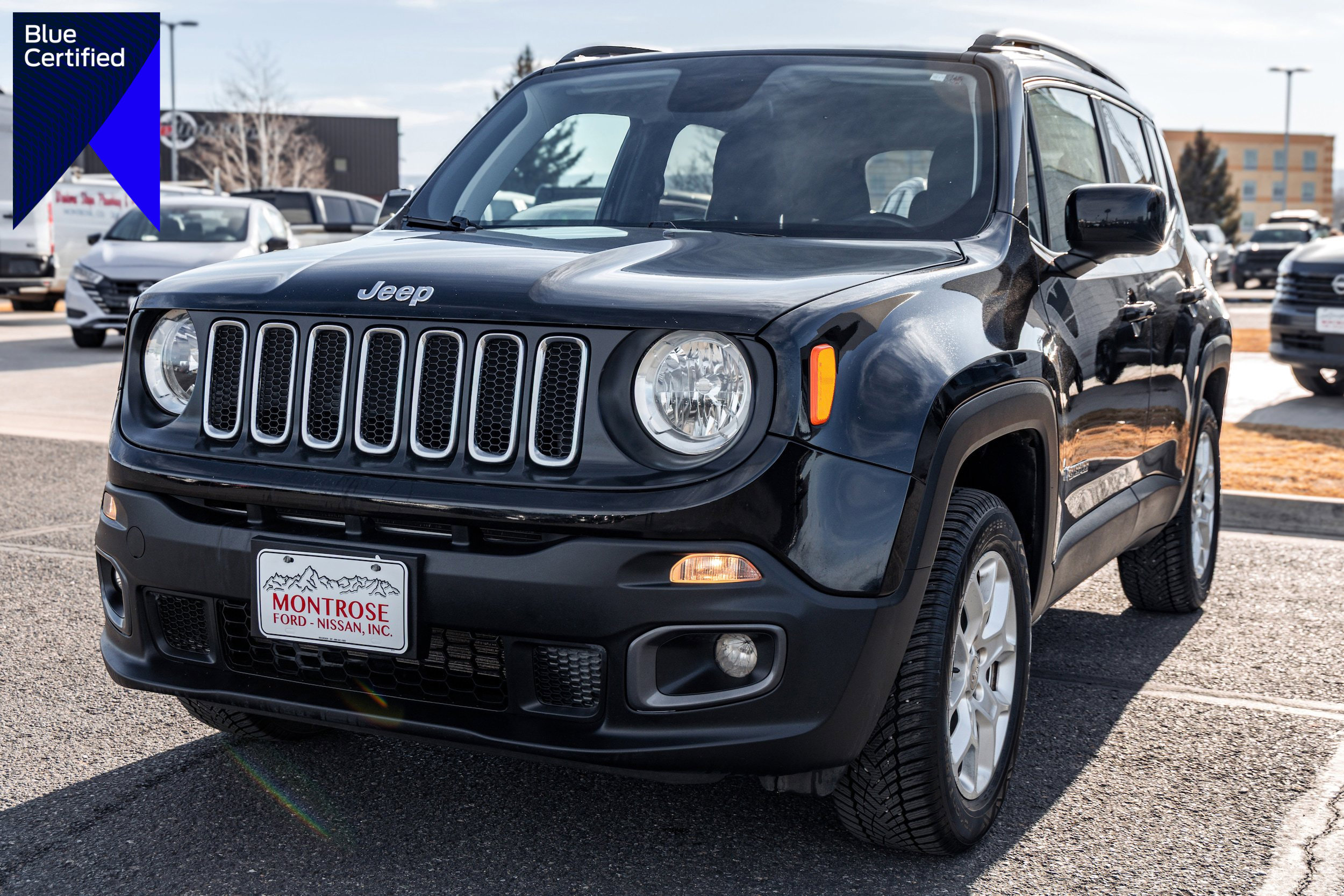 Used 2018 Jeep Renegade Latitude w/ Cold Weather Group image 1