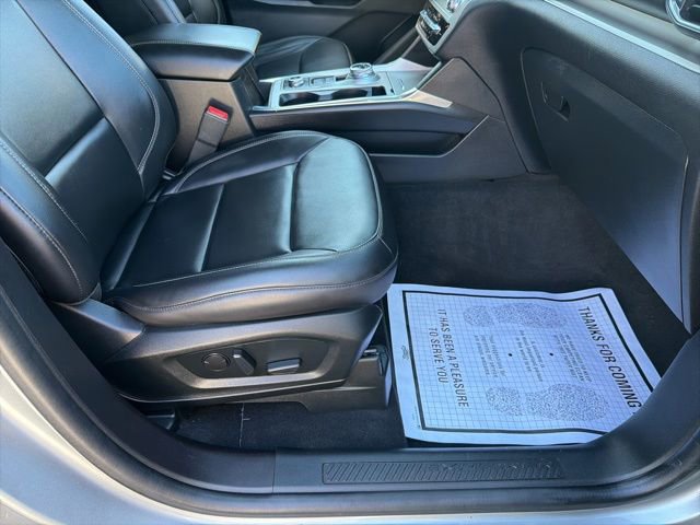 Certified 2022 Ford Explorer XLT w/ Equipment Group 202A image 44
