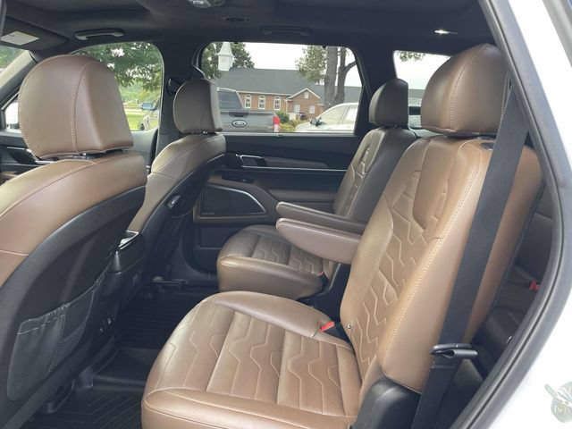 Used 2022 Kia Telluride SX w/ SX Prestige Package AWD/4WD image 12