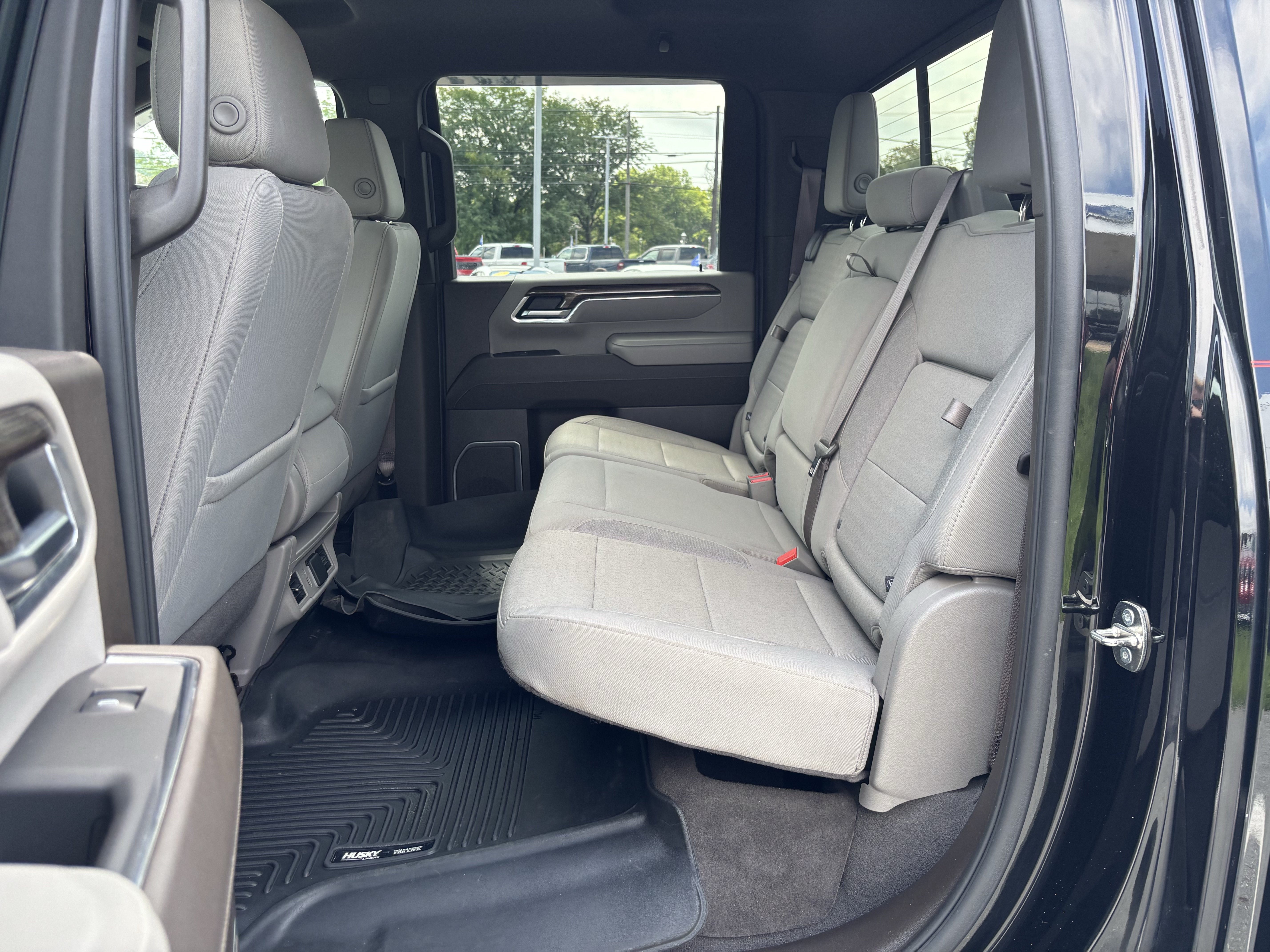 Used 2024 Chevrolet Silverado 2500 LT w/ All Star Edition AWD/4WD image 32