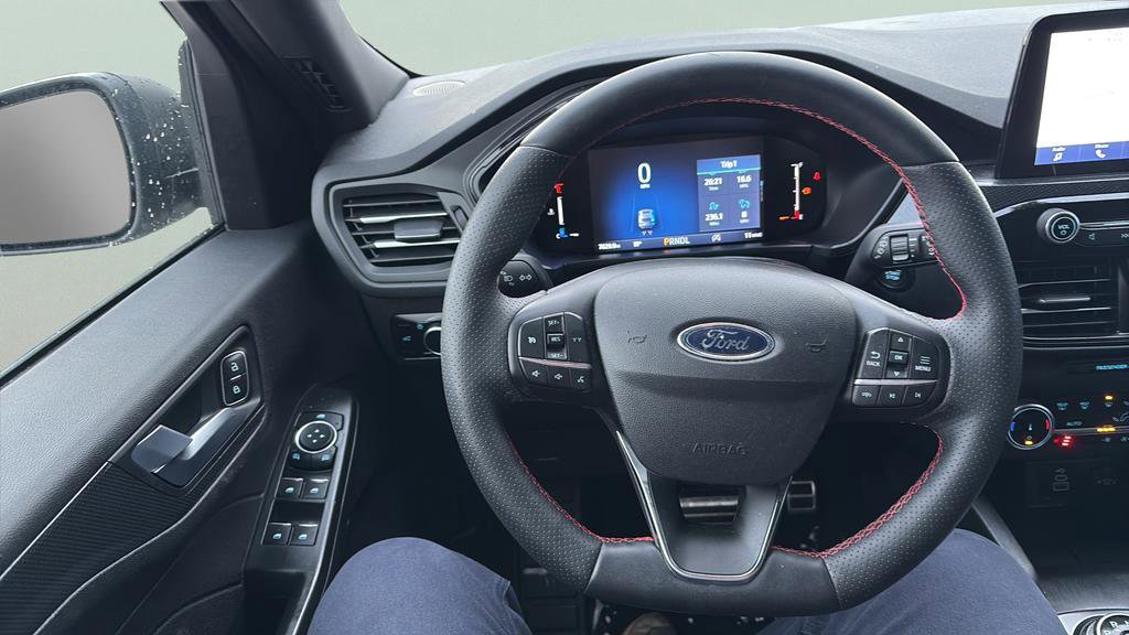Certified 2024 Ford Escape ST-Line AWD/4WD image 19