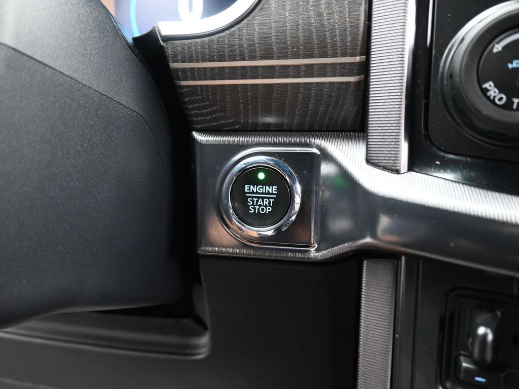 Certified 2022 Ford F150 Platinum w/ Equipment Group 701A High image 45