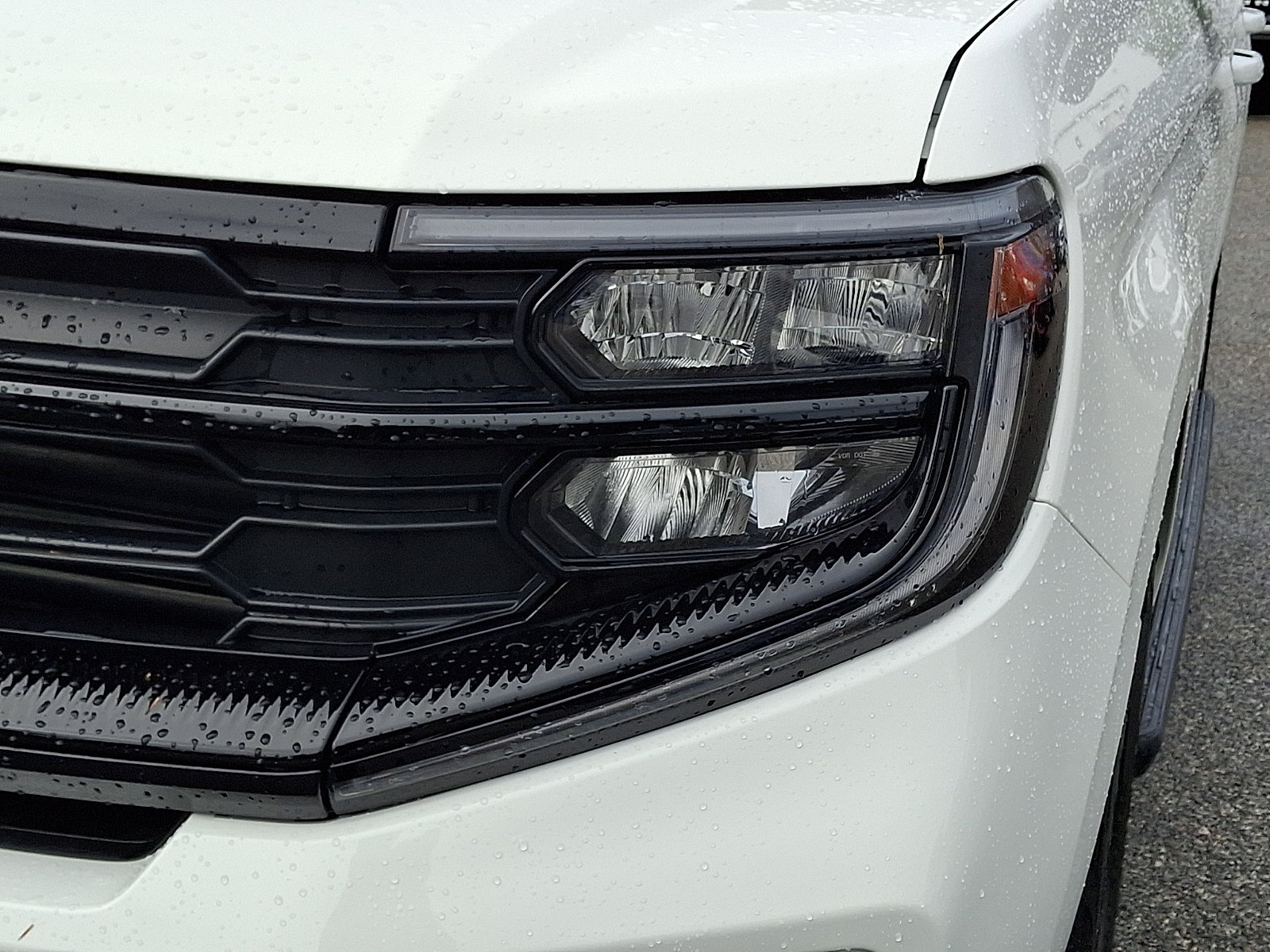 Certified 2025 Ford Expedition Active AWD/4WD image 12