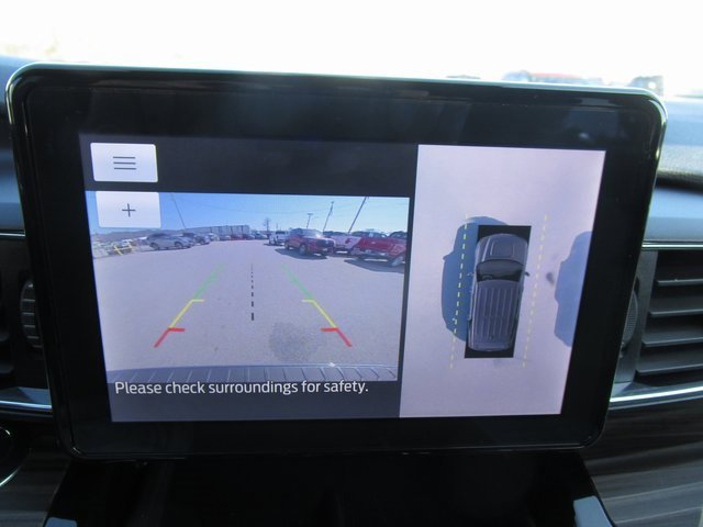 Certified 2022 Ford Explorer Limited w/ Equipment Group 301A image 43