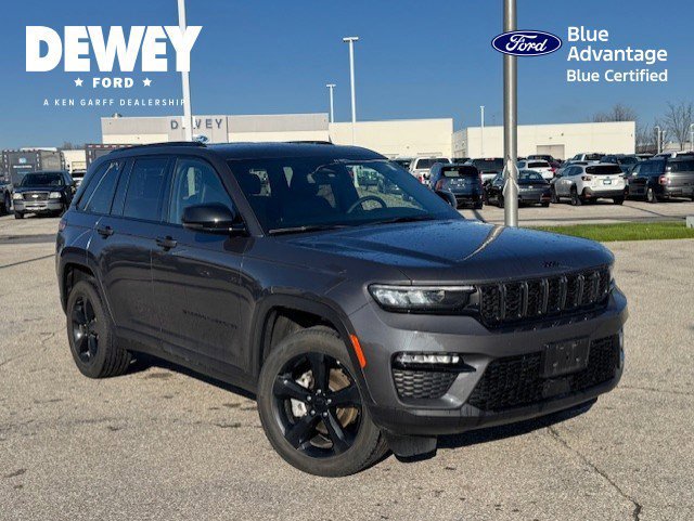 Used 2024 Jeep Grand Cherokee Limited w/ Black Appearance Package image 7