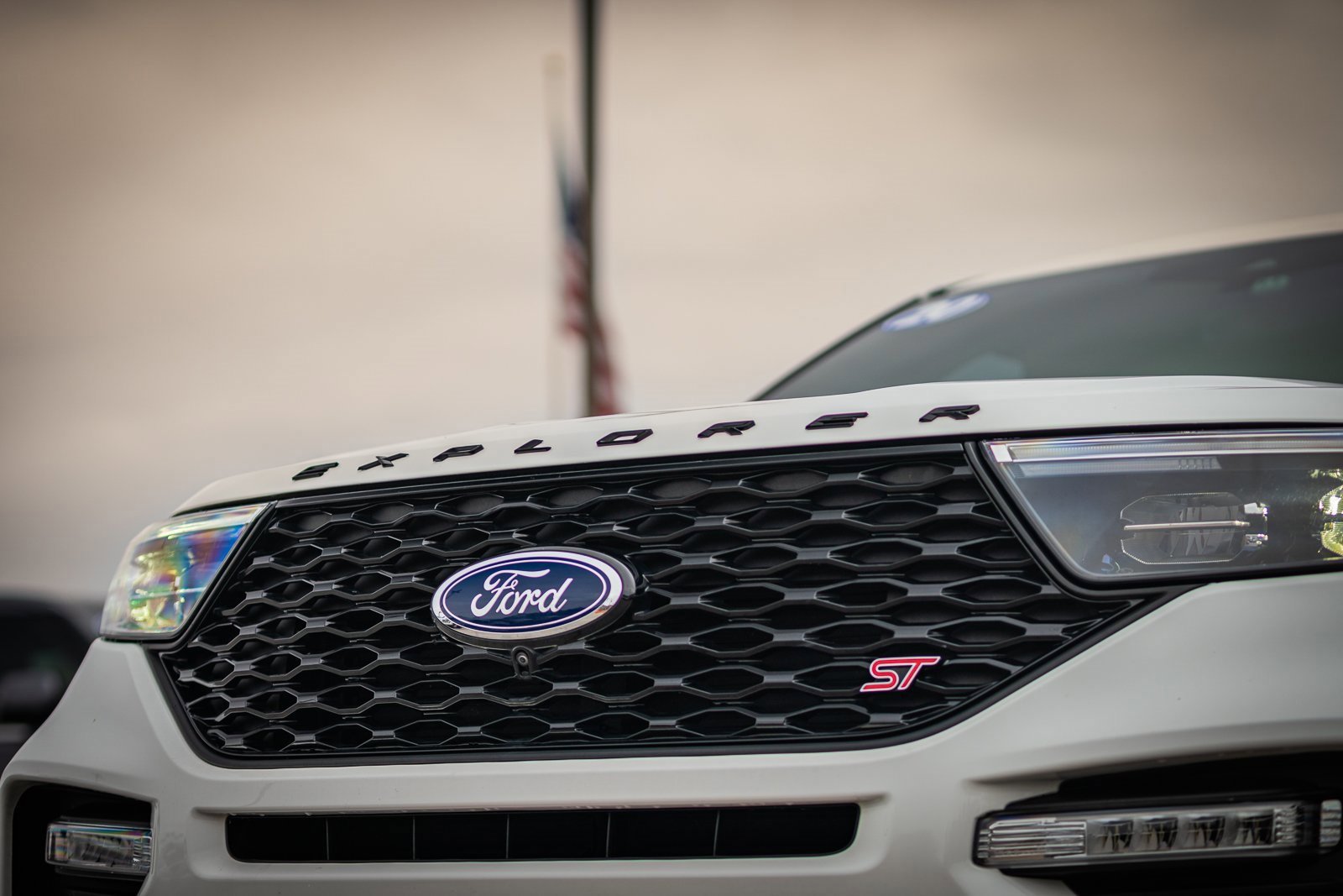 Certified 2020 Ford Explorer ST w/ Premium Technology Package image 13