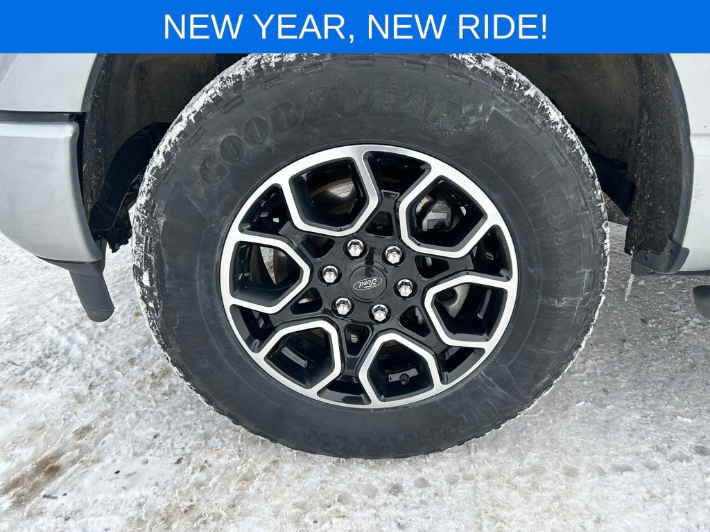 Certified 2023 Ford F150 XLT w/ Equipment Group 302A High image 43