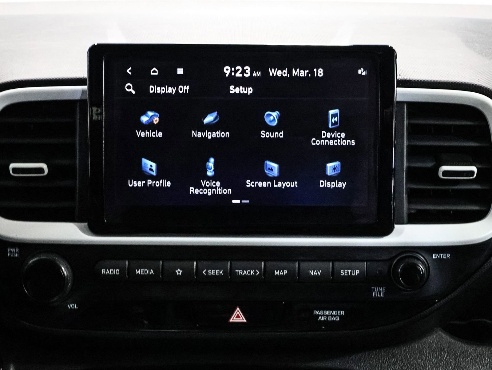 Used 2023 Hyundai Venue Limited w/ Cargo Package image 24