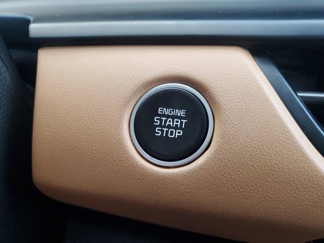 Used 2024 Kia Seltos SX w/ SX Sunroof Package image 30