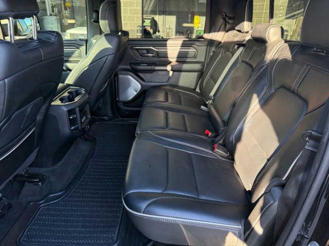 Used 2020 RAM 1500 Limited w/ Black Appearance Package AWD/4WD image 17