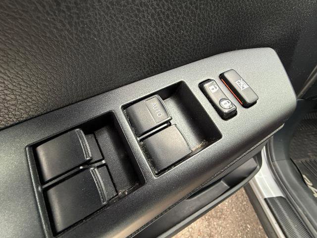 Used 2018 Toyota RAV4 XLE image 29