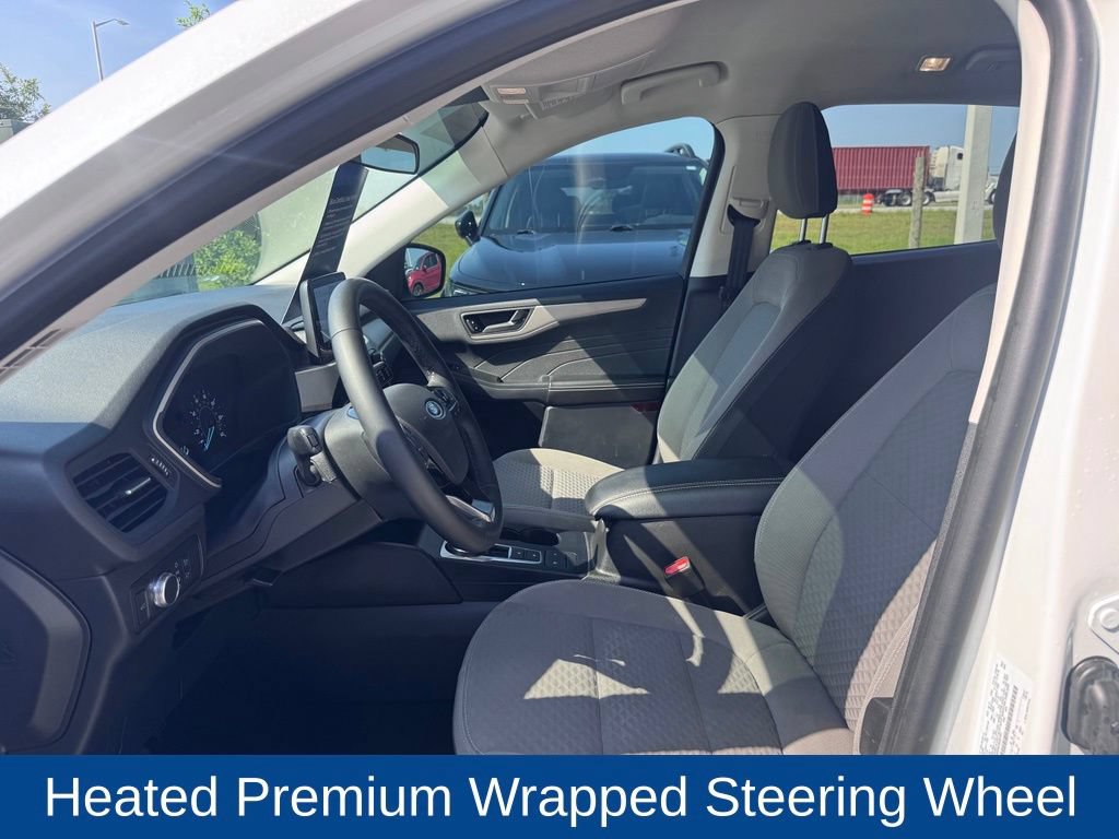 Certified 2022 Ford Escape SE w/ Convenience Package FWD image 9