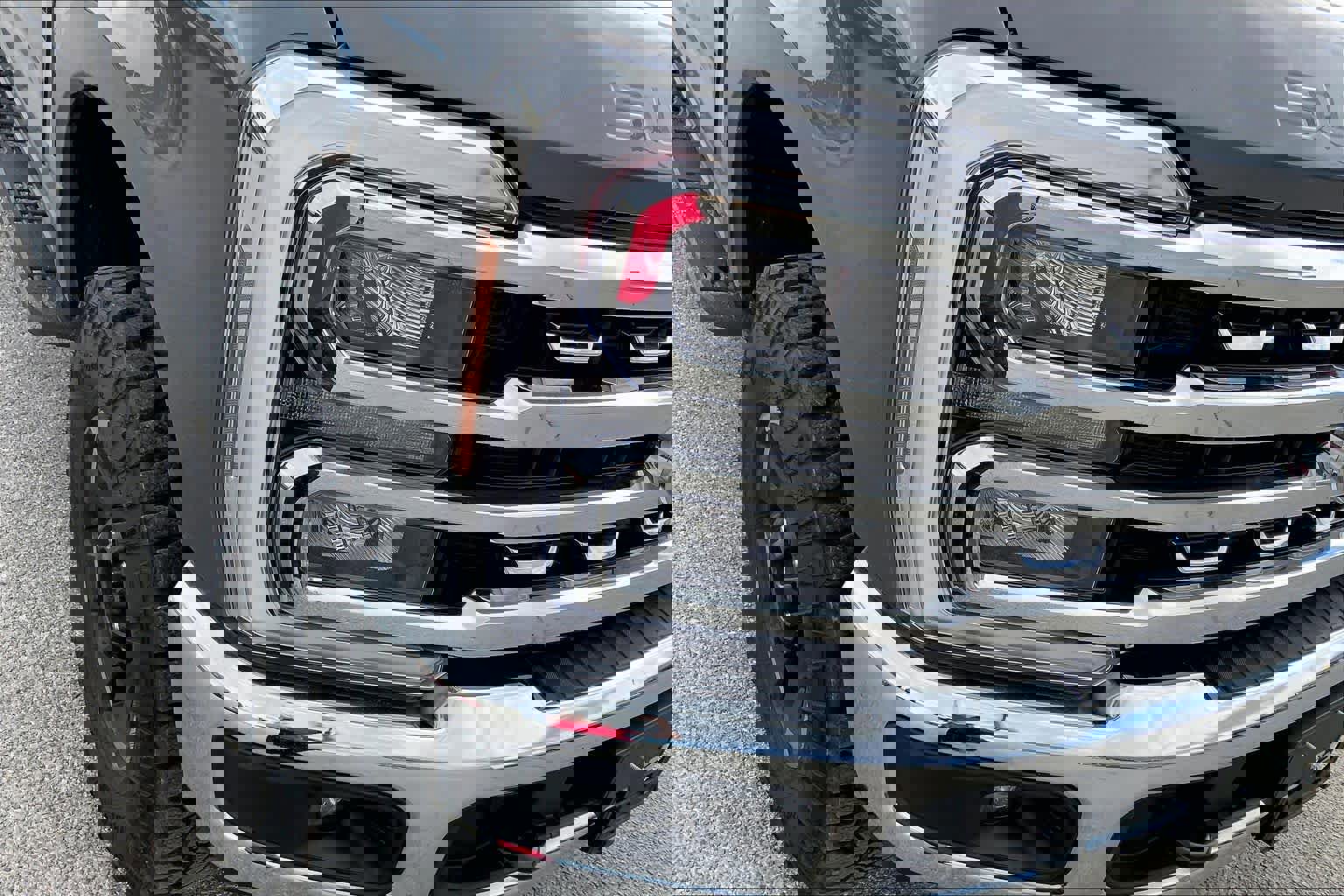 Certified 2025 Ford F250 Lariat w/ Tremor Off-Road Package image 27