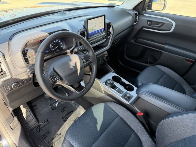 Certified 2022 Ford Bronco Sport Outer Banks w/ Tech Package image 11