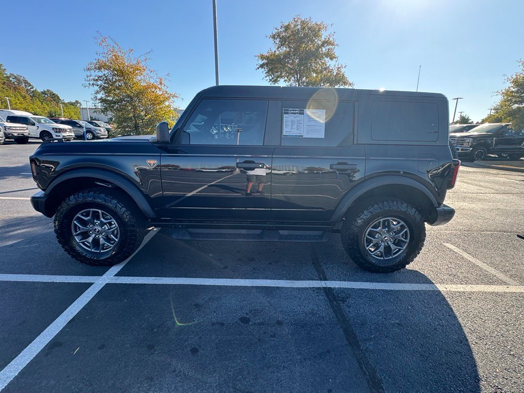 Certified 2025 Ford Bronco Badlands AWD/4WD image 4