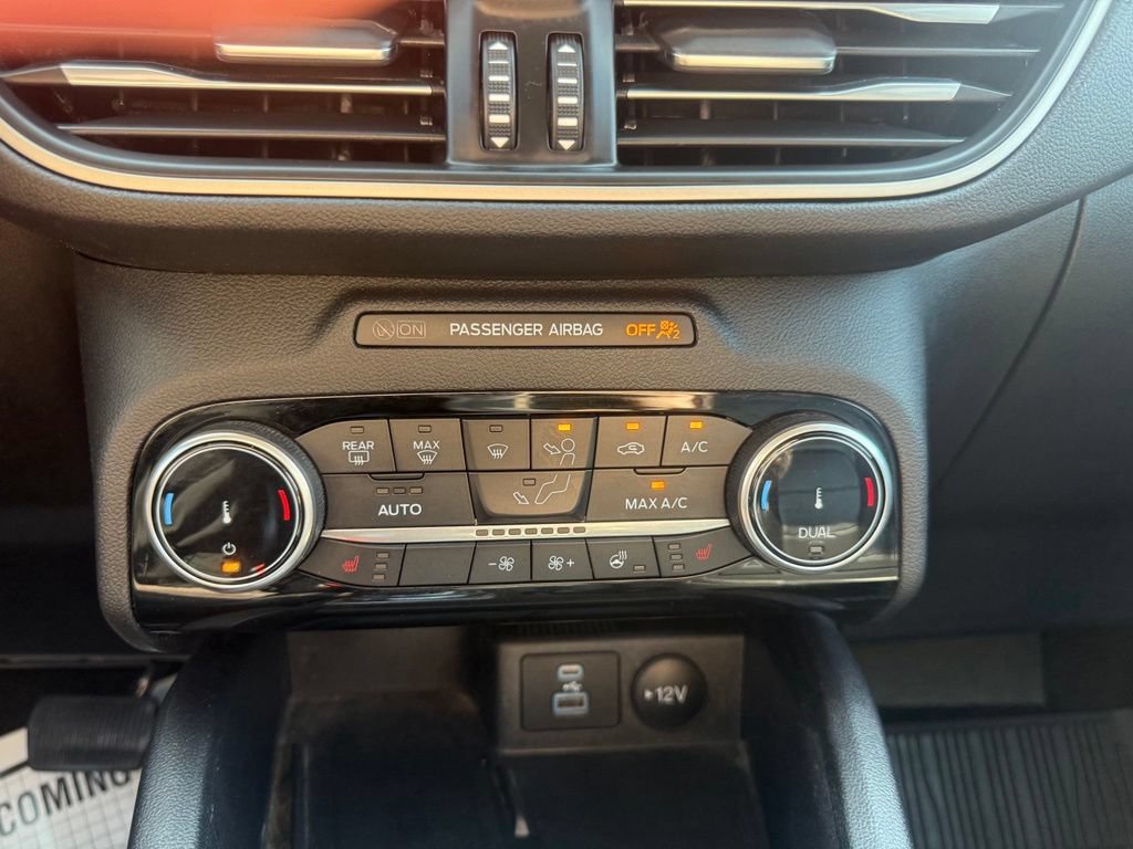 Certified 2022 Ford Escape SEL w/ Technology Package FWD image 26