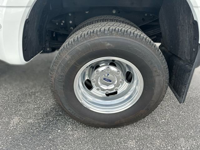 Certified 2024 Ford F350 Lariat w/ Lariat Ultimate Package AWD/4WD image 10