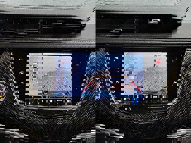 Used 2022 Cadillac XT6 Premium Luxury w/ Technology Package image 35