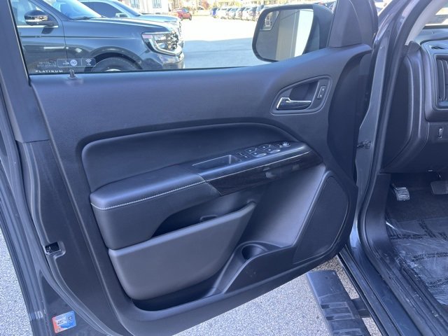 Used 2017 GMC Canyon SLT image 13