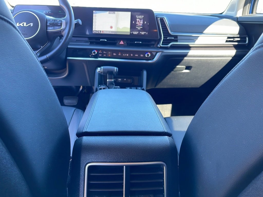 Used 2024 Kia Sportage EX image 28