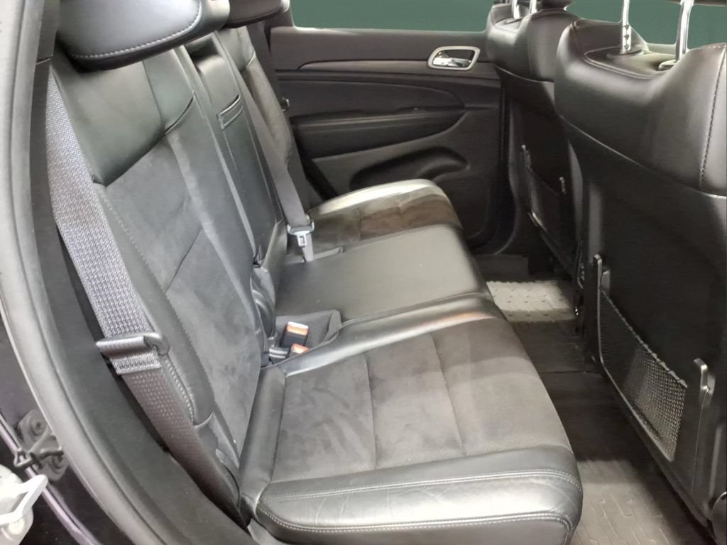 Used 2021 Jeep Grand Cherokee Laredo X AWD/4WD image 11