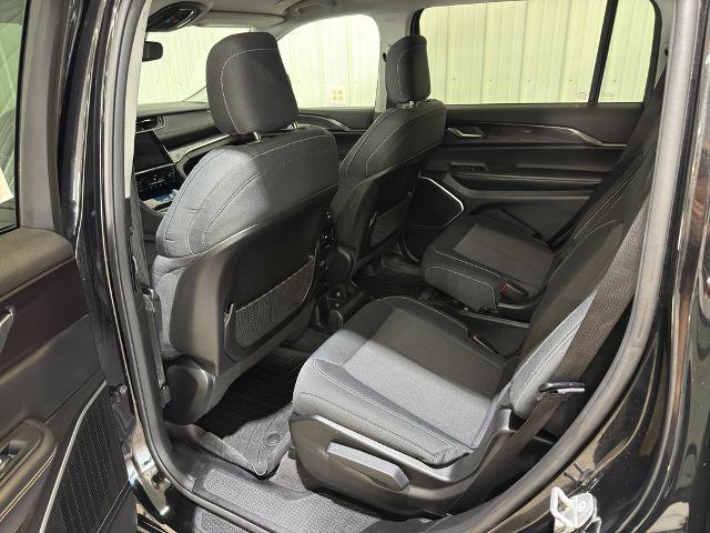 Used 2021 Jeep Grand Cherokee L Laredo w/ Luxury Tech Group I image 14