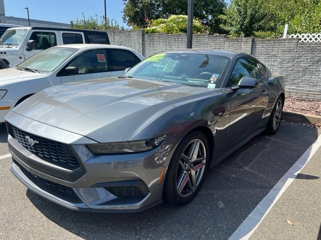Certified 2025 Ford Mustang Coupe RWD image 1