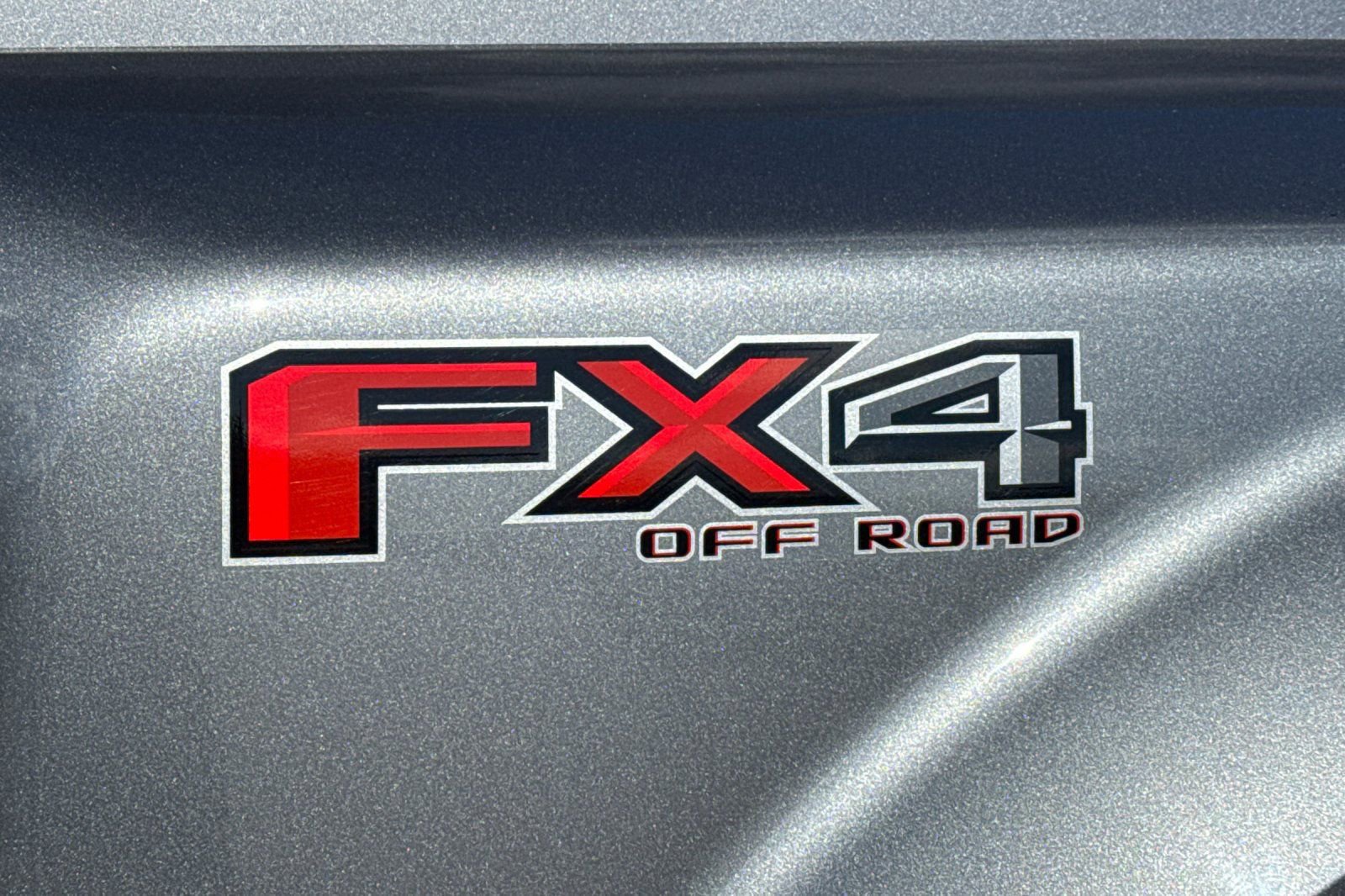 Certified 2021 Ford F450 Platinum w/ FX4 Off-Road Package image 28