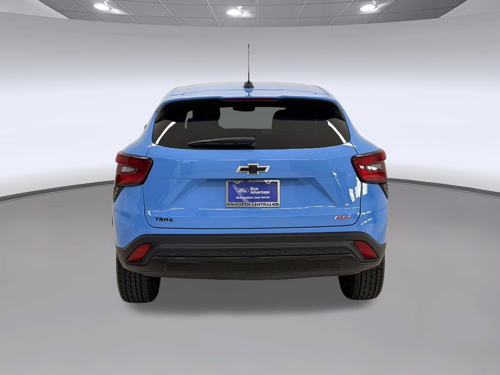 Used 2024 Chevrolet Trax RS w/ Driver Confidence Package FWD image 10