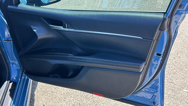 Used 2024 Toyota Camry SE FWD image 10