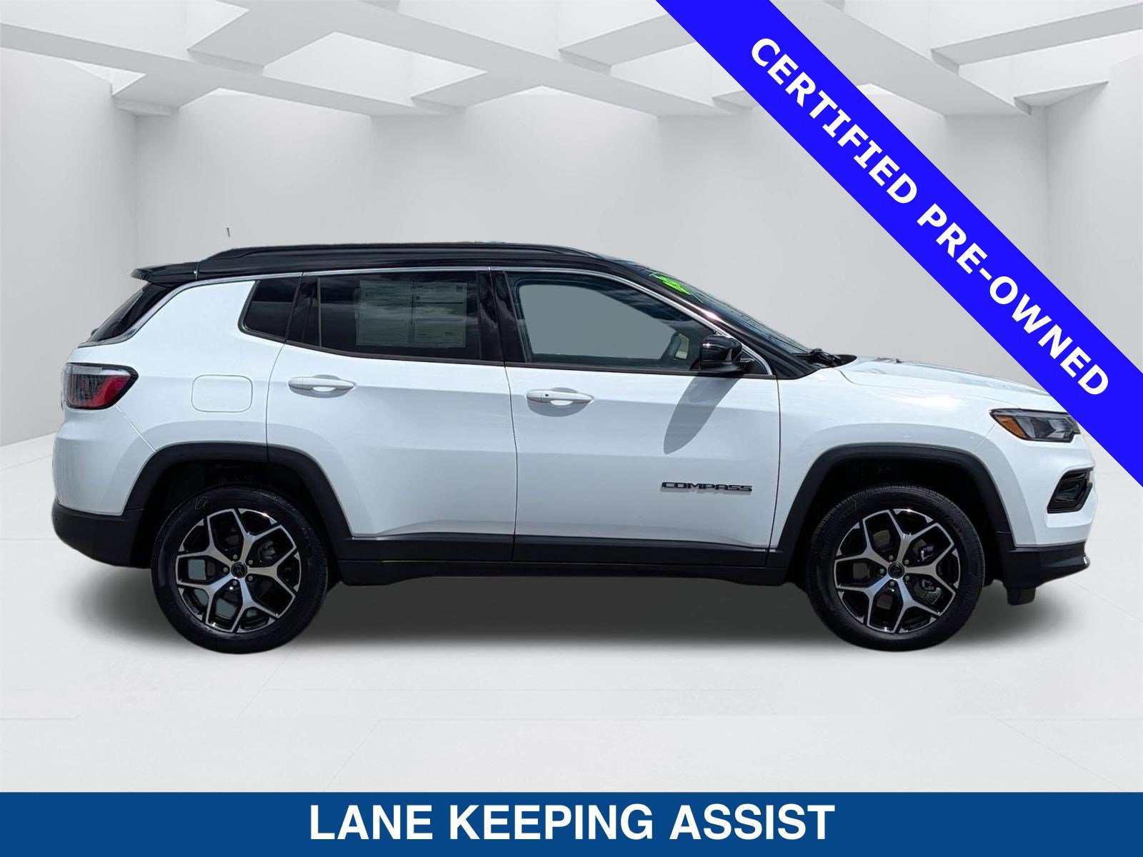 Used 2026 Jeep Compass Limited video 3