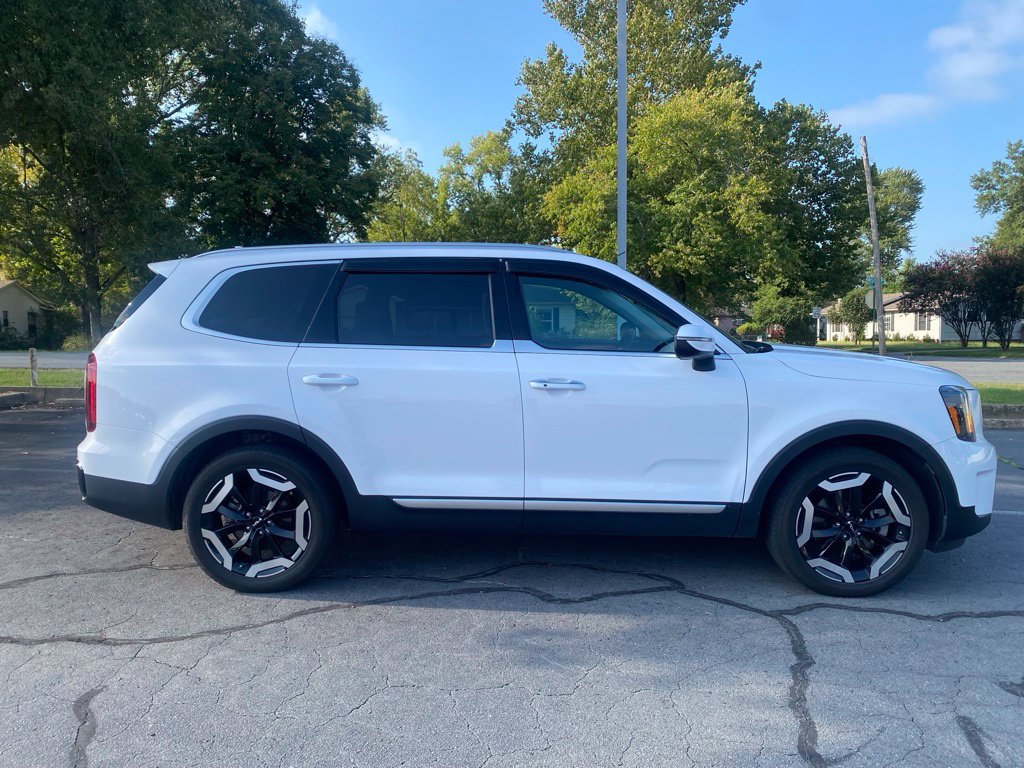 Used 2024 Kia Telluride S w/ S Sunroof Package AWD/4WD image 8