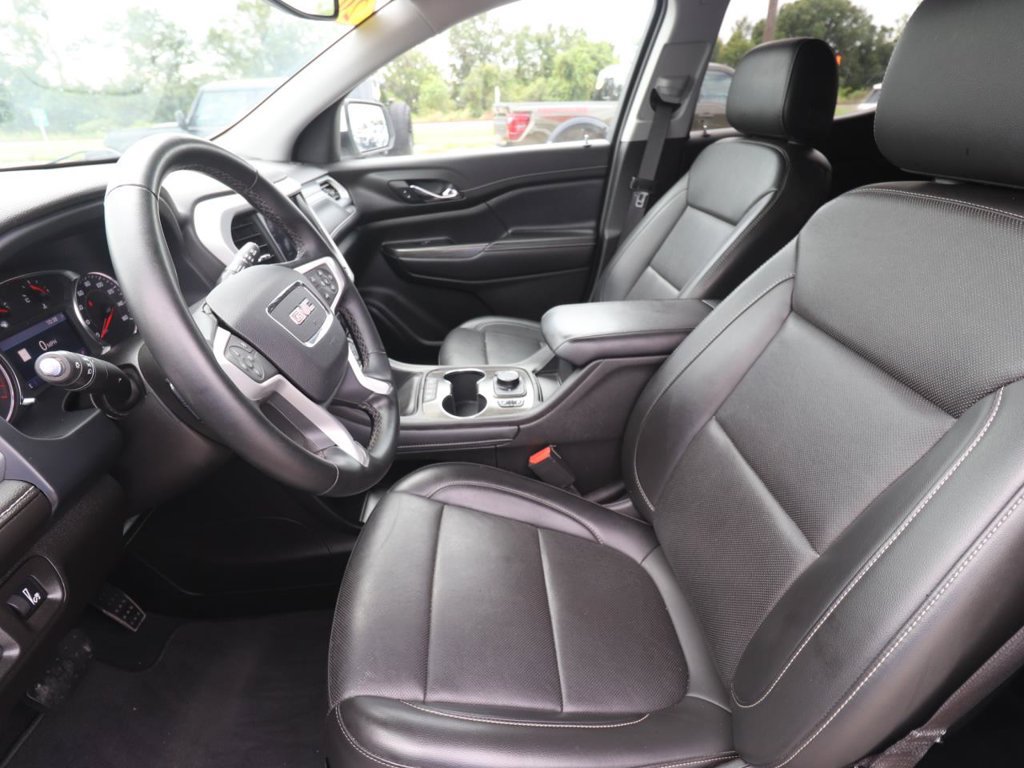 Used 2023 GMC Acadia SLT AWD/4WD image 2